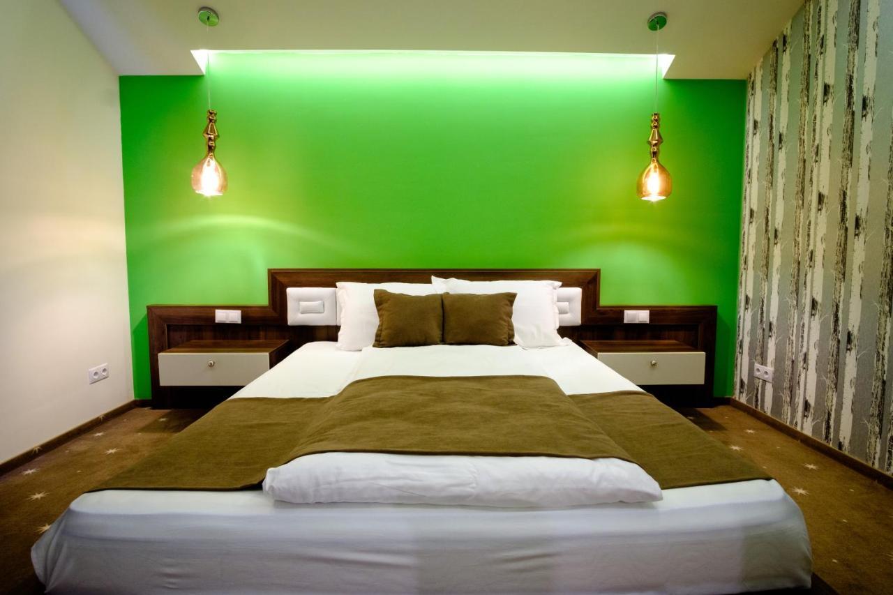 Hotel Poezia Luna Bagian luar foto