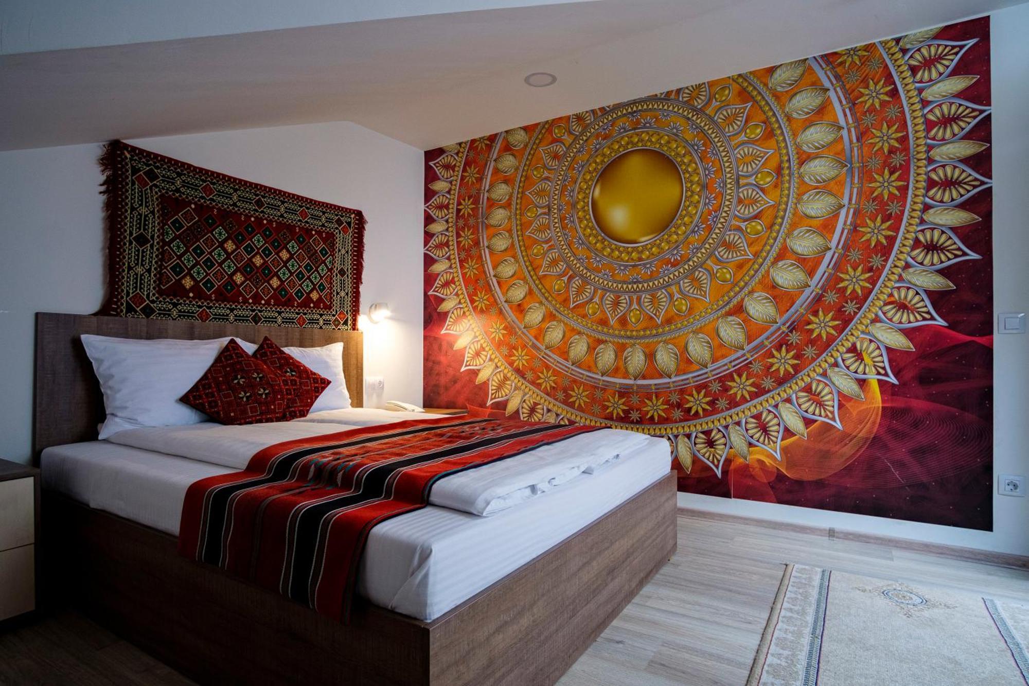 Hotel Poezia Luna Bagian luar foto